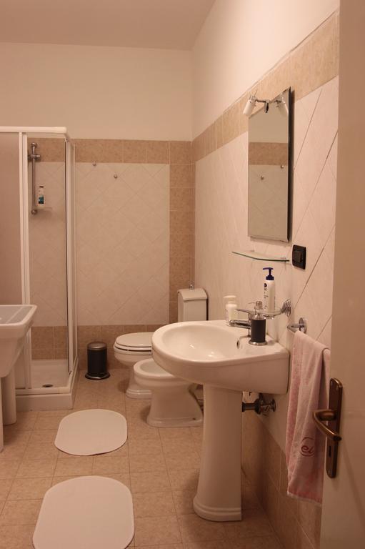 B&B Fiori Di Lava Nicolosi Rom bilde
