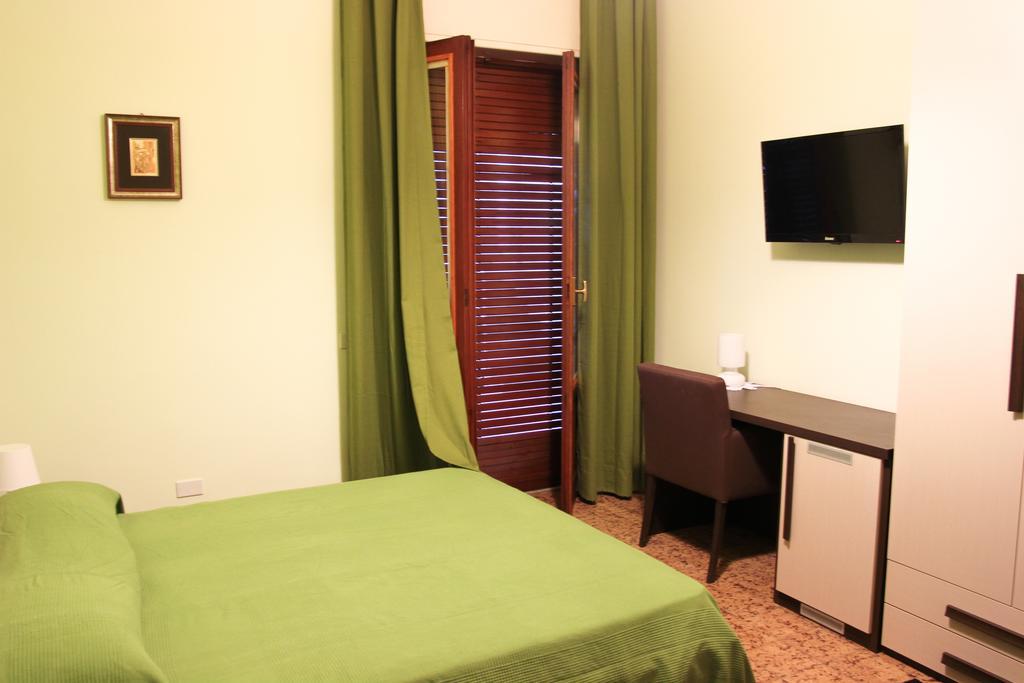 B&B Fiori Di Lava Nicolosi Rom bilde